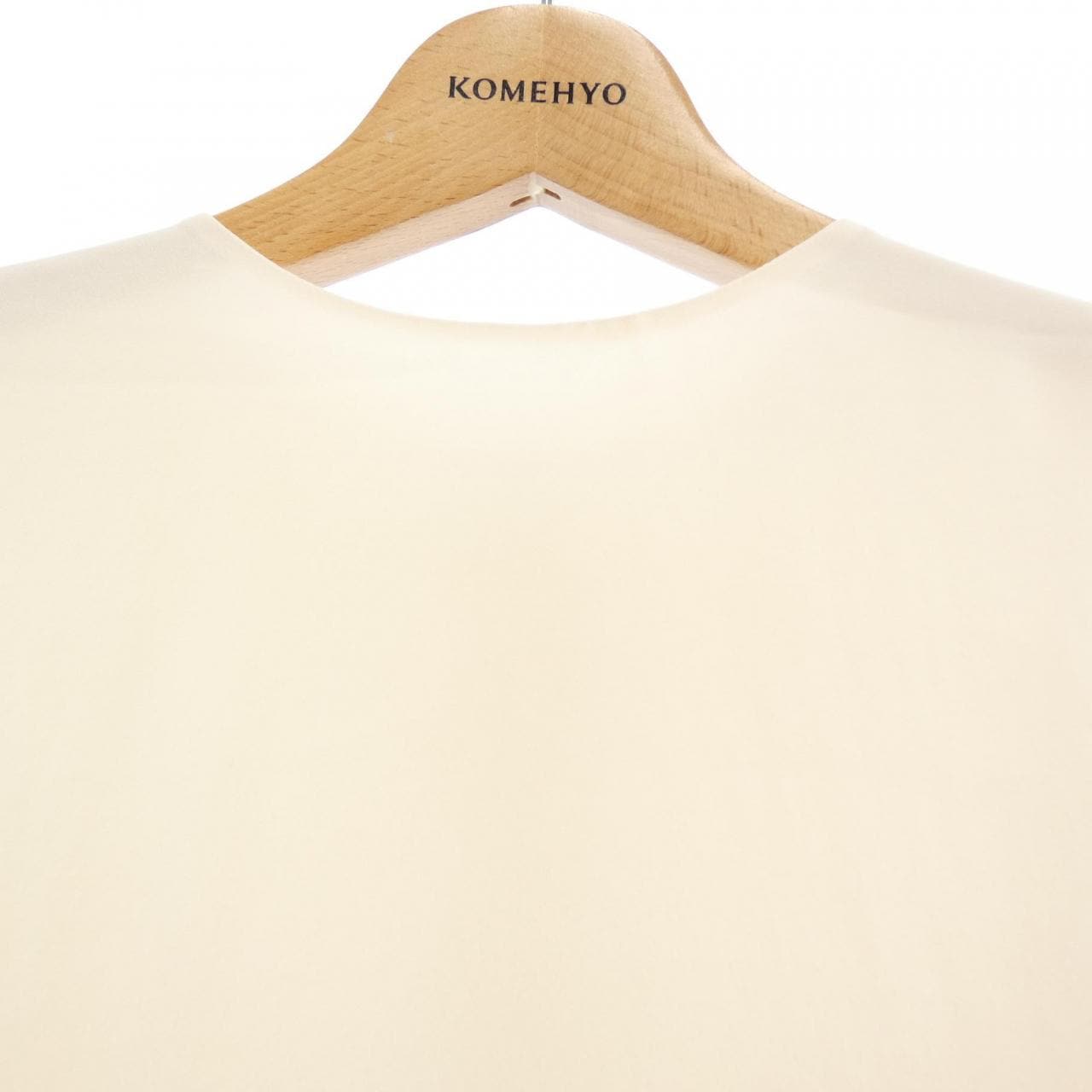エスエッセンシャルズ S.ESSENTIALS トップス