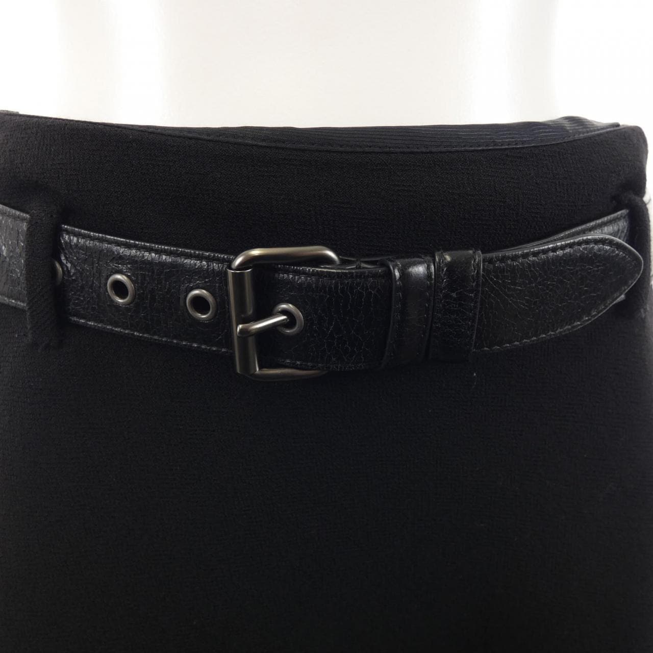 ミュウミュウ MIU MIU MG616 1BEW スカート