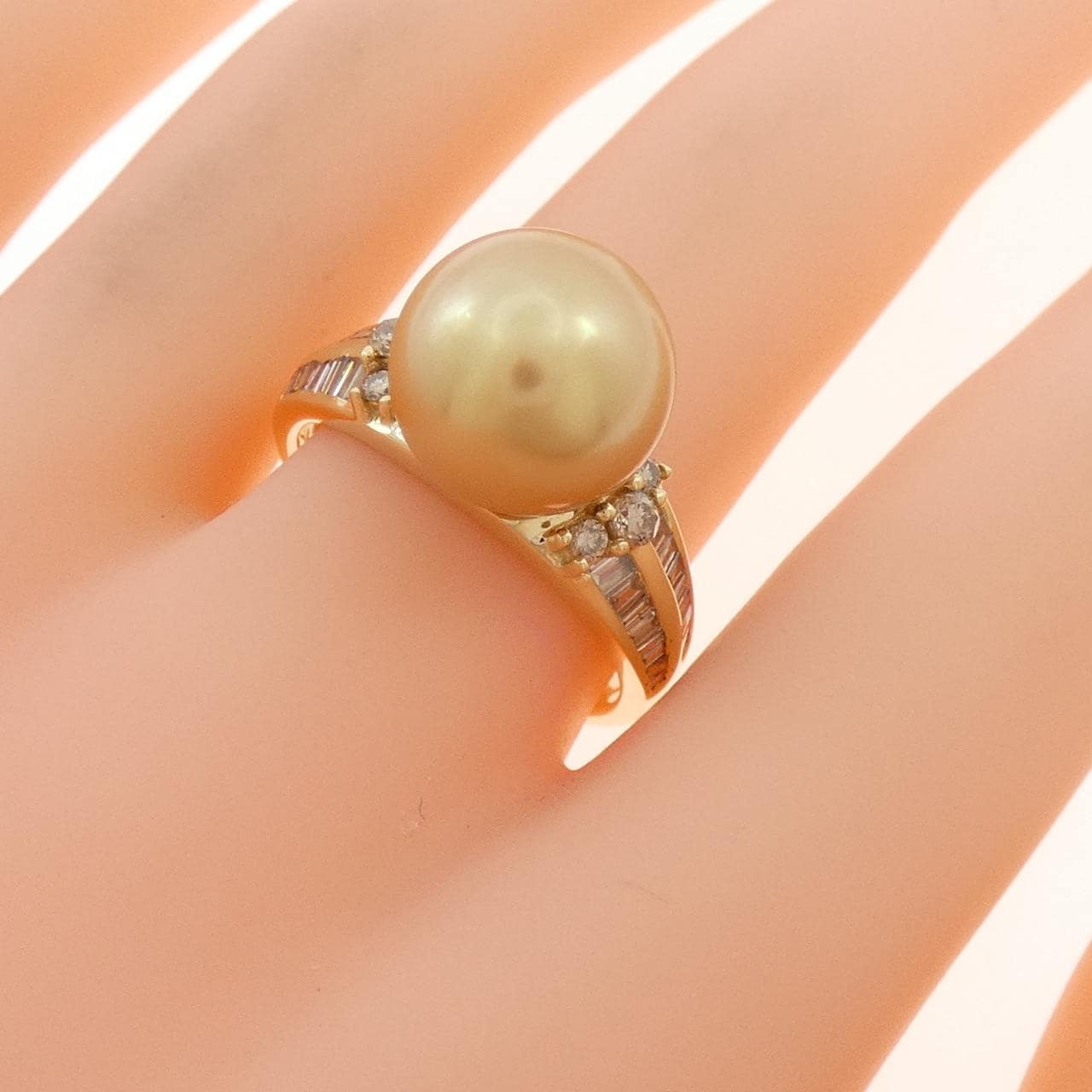 K18YG 白蝶パール リング 11.2mm