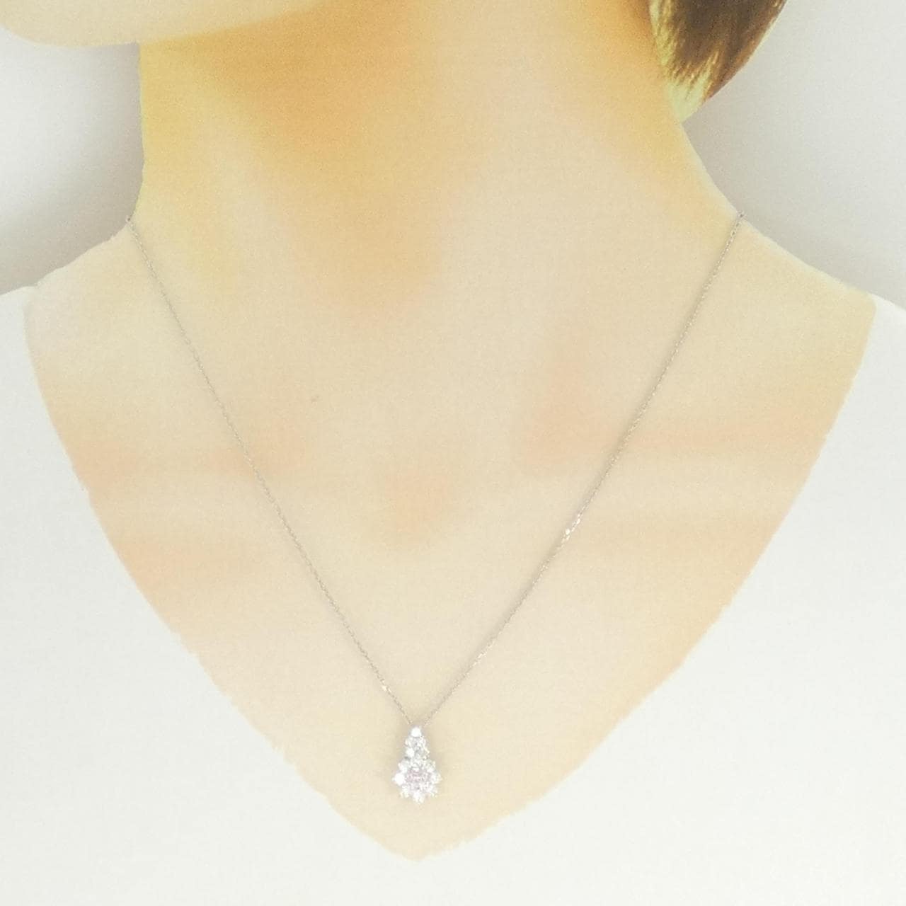 K18WG フラワー ピンクダイヤモンド ネックレス 0.12CT