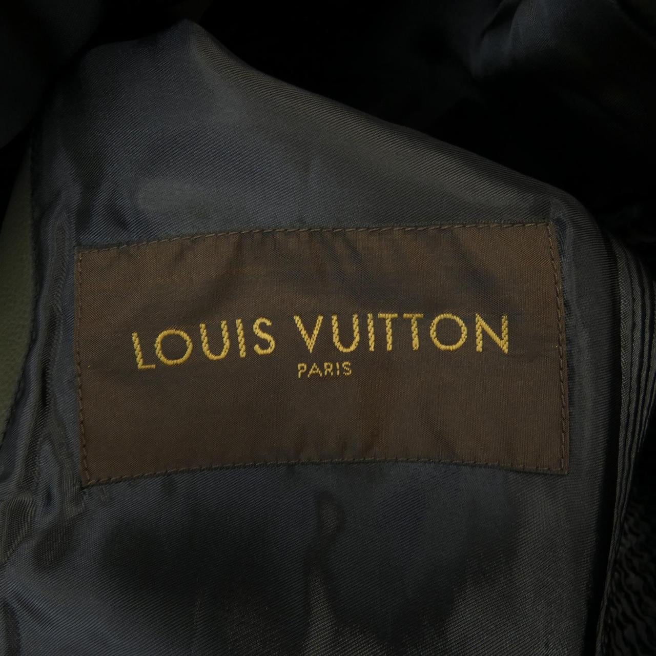 ルイヴィトン LOUIS VUITTON HAL52EKB4 レザージャケット