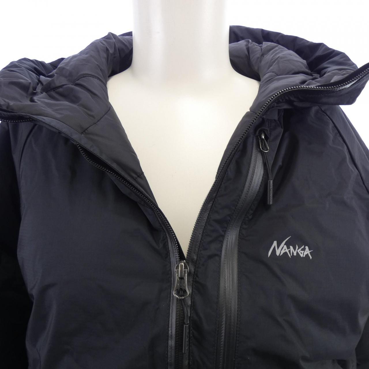 ナンガ NANGA ダウンジャケット