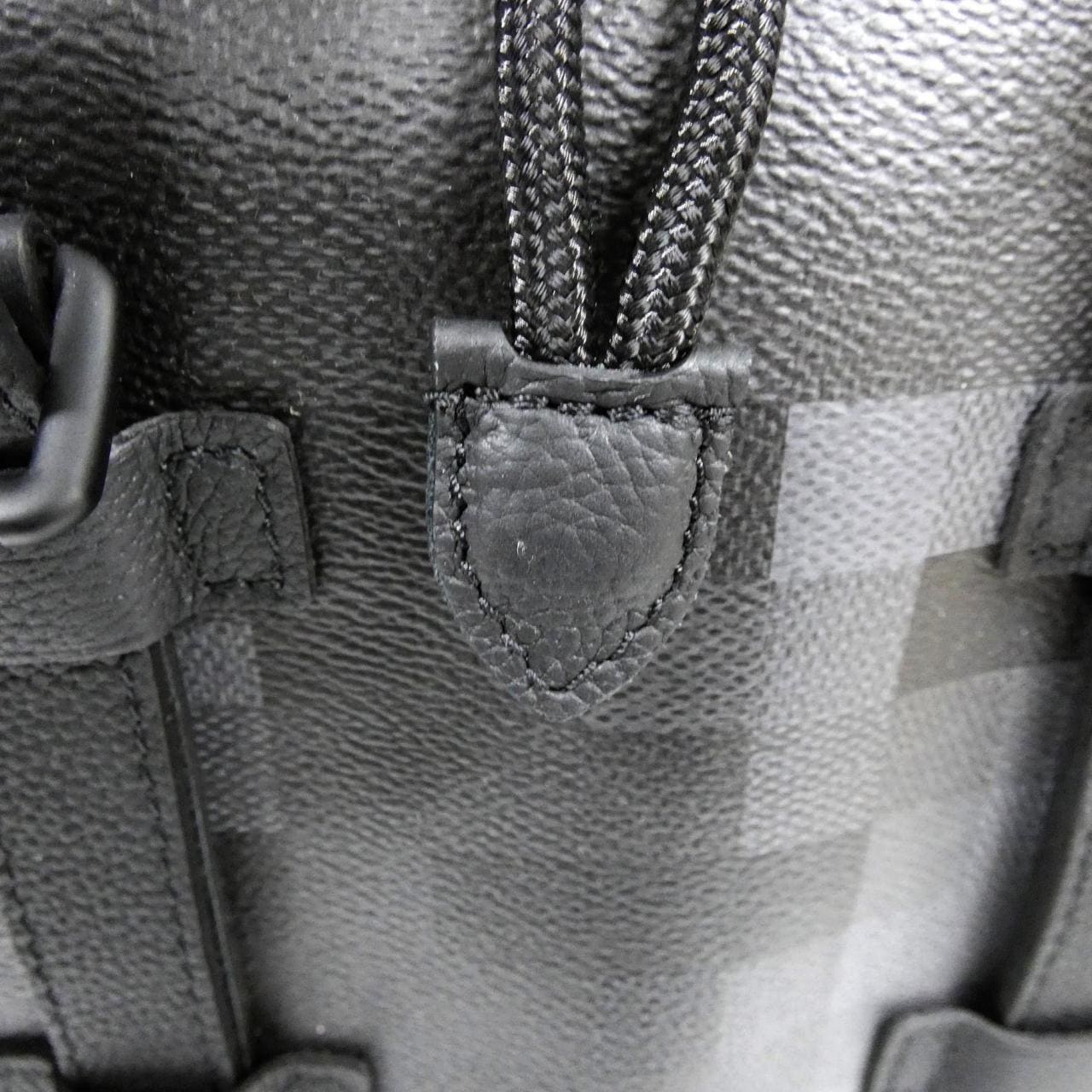 ルイヴィトン ダモフラージュ ブラック クリストファー MM M14952 リュックサック