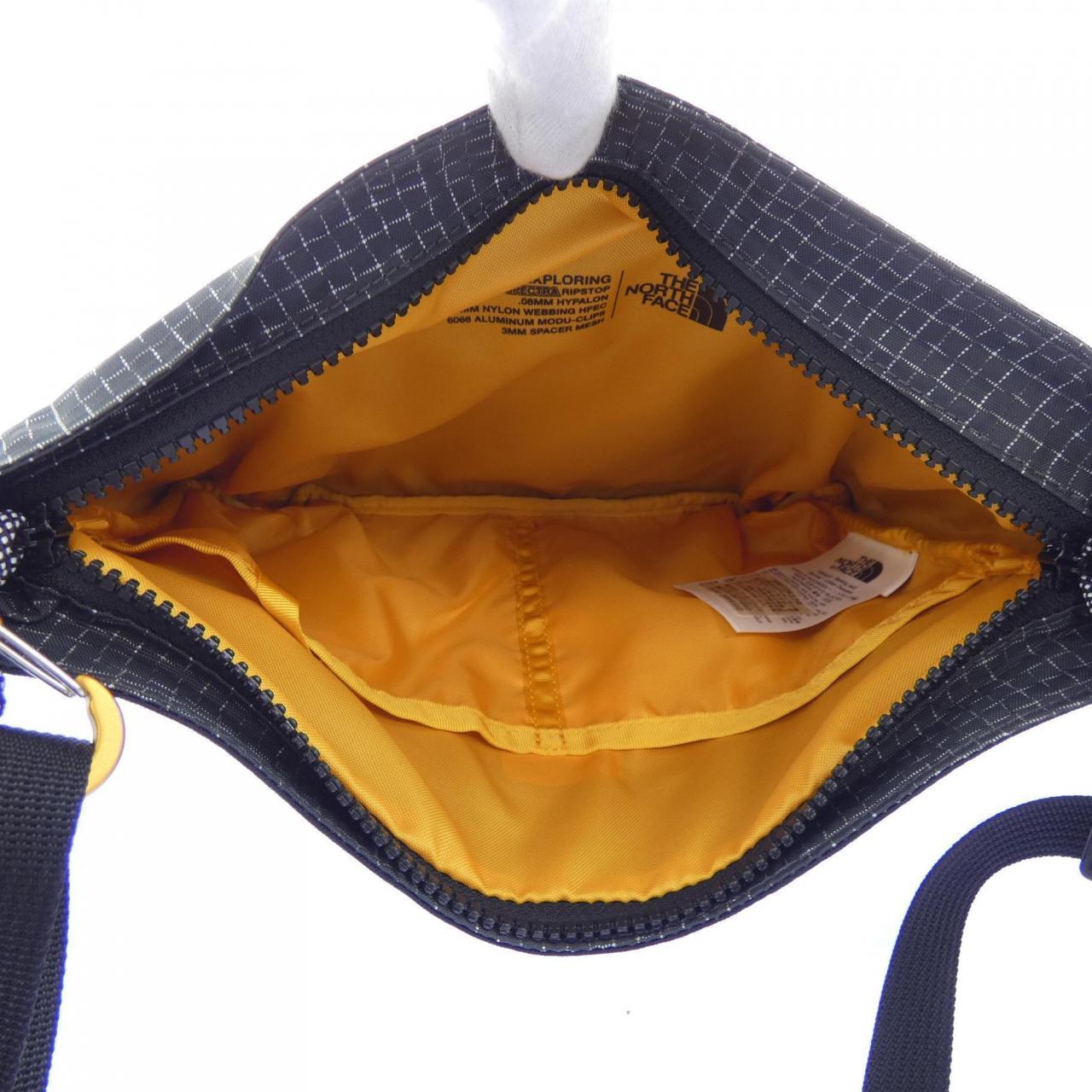 ザノースフェイス THE NORTH FACE NM72637R BAG