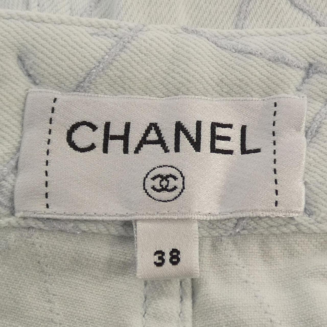シャネル CHANEL COCO BEACH2026 LOOK31 P81454V73940 ジーンズ