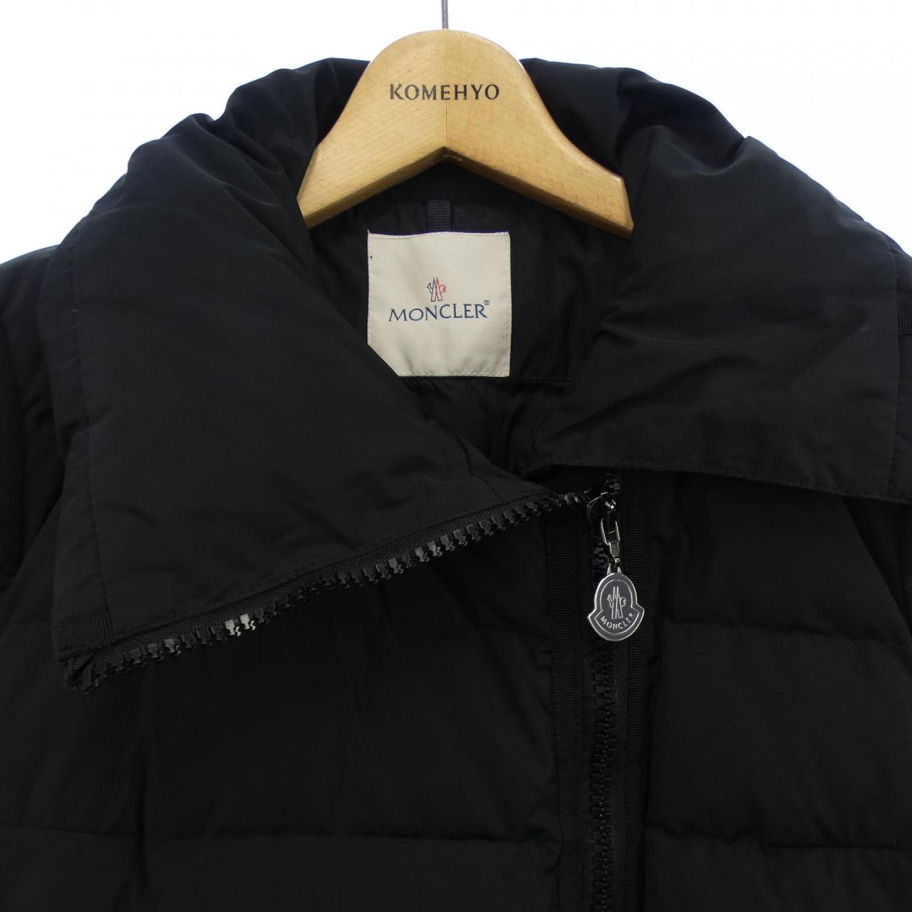 モンクレール MONCLER ダウンコート