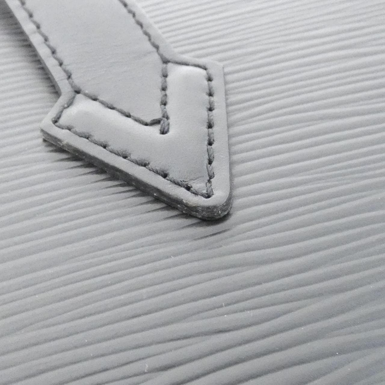 ルイヴィトン エピ サンジャック M52272 バッグ