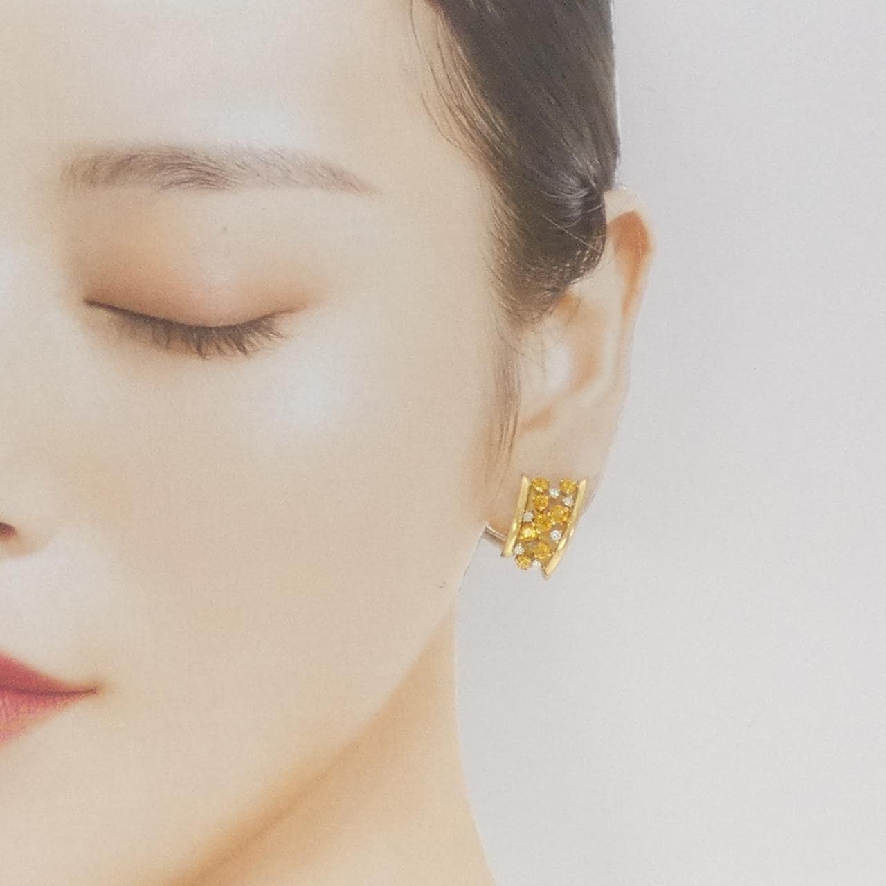 ジュネ サファイヤ イヤリング 1.94CT