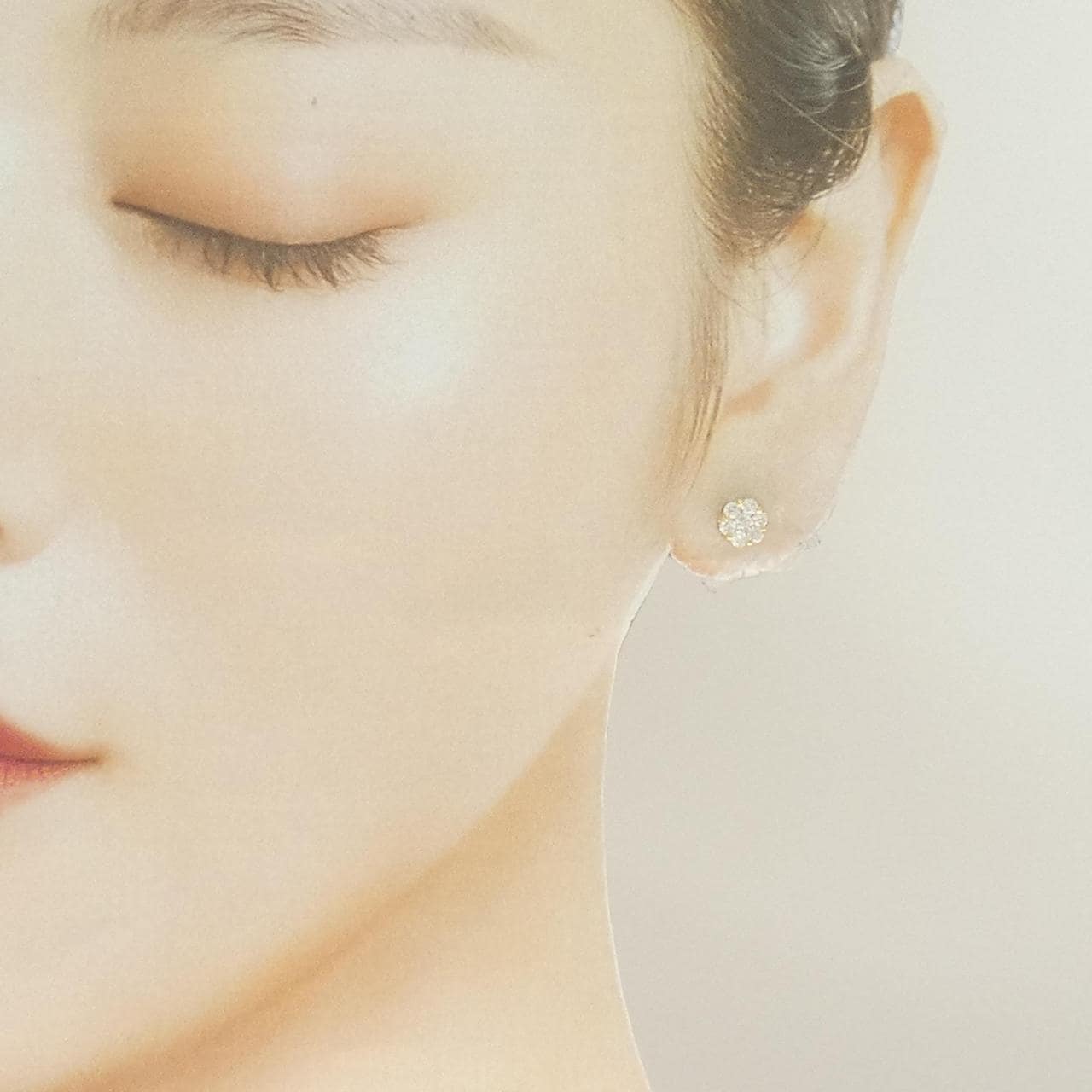 K18YG フラワー ダイヤモンド ピアス 0.50CT