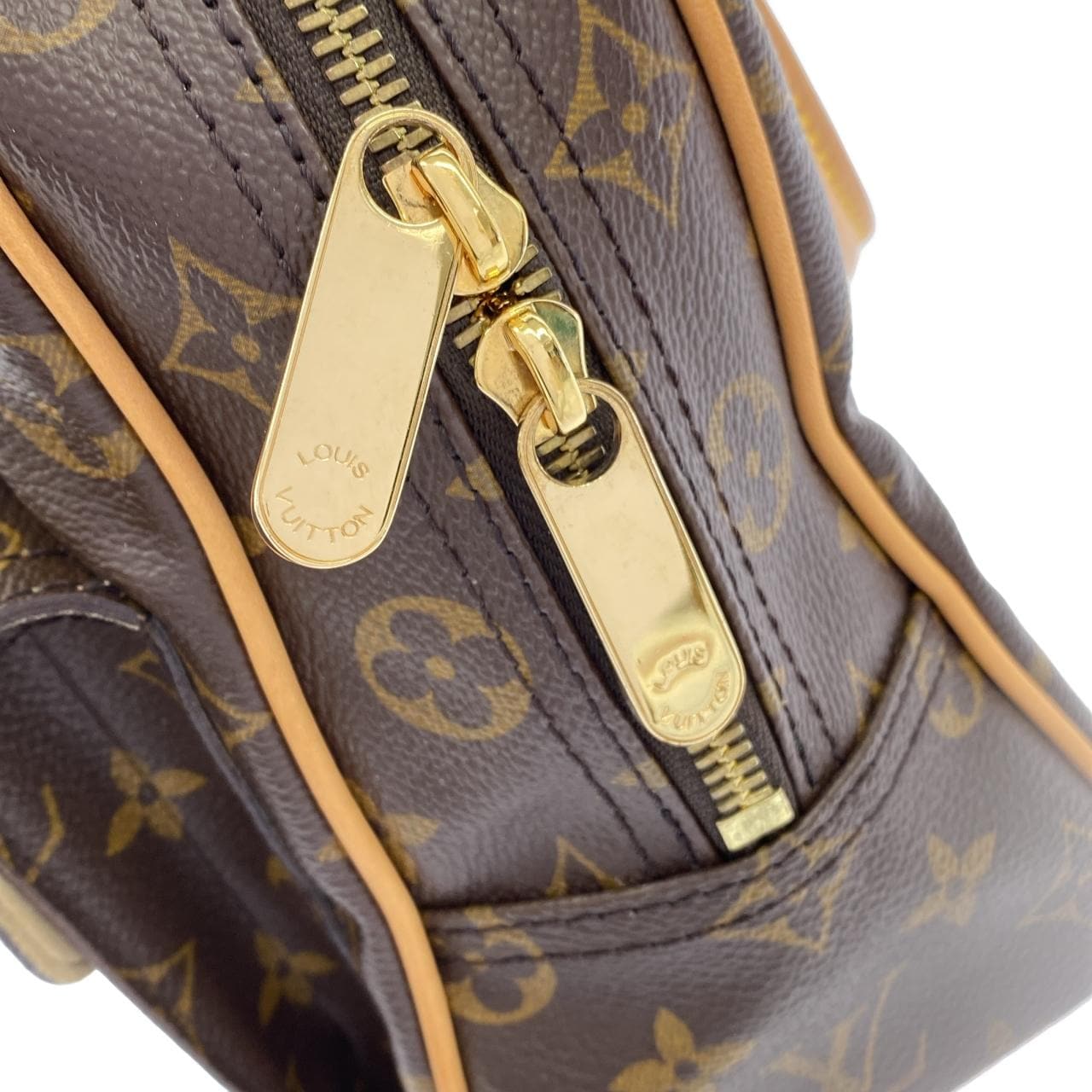 ルイヴィトン モノグラム マンハッタン PM M40026 バッグ