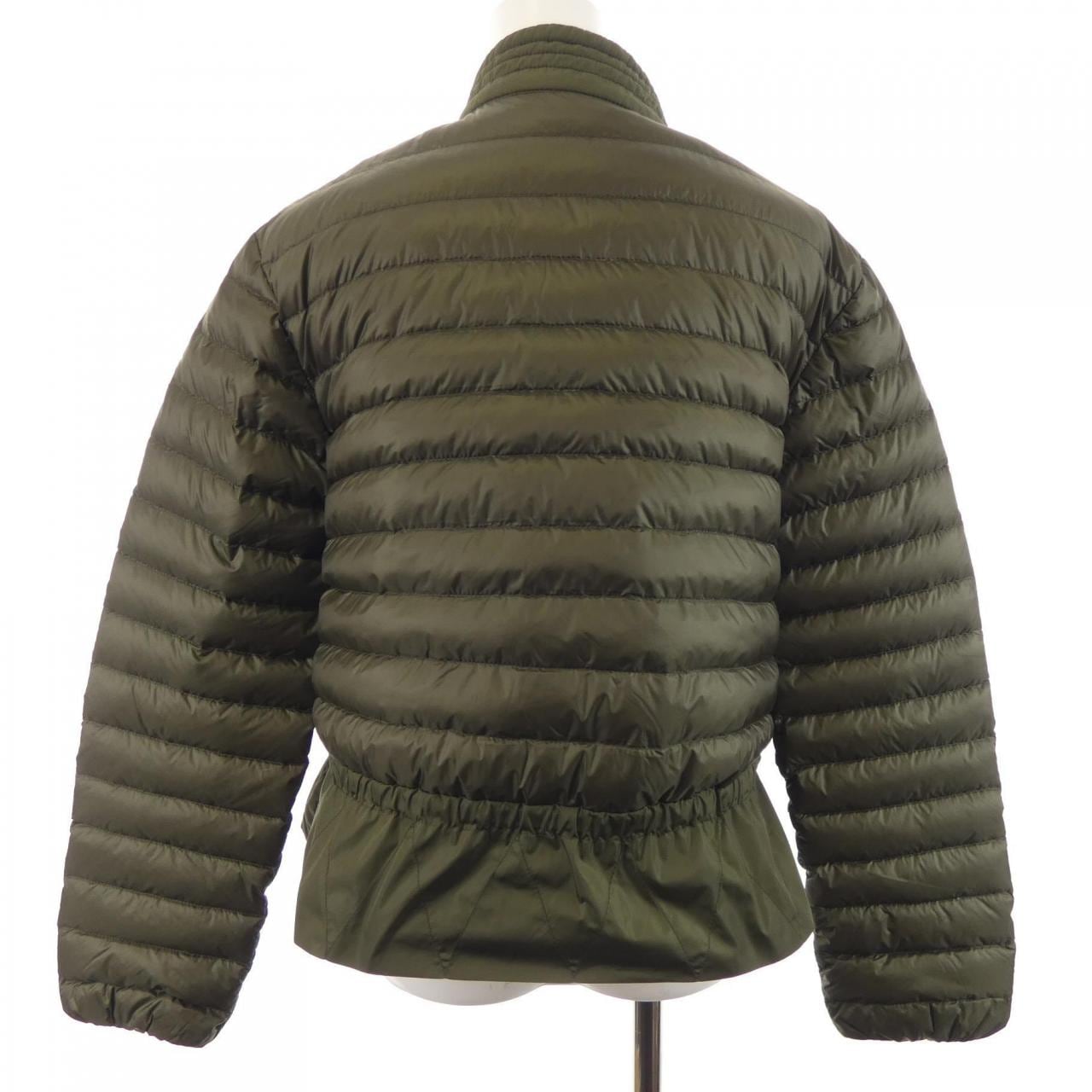 モンクレール MONCLER CHANYA ダウンジャケット