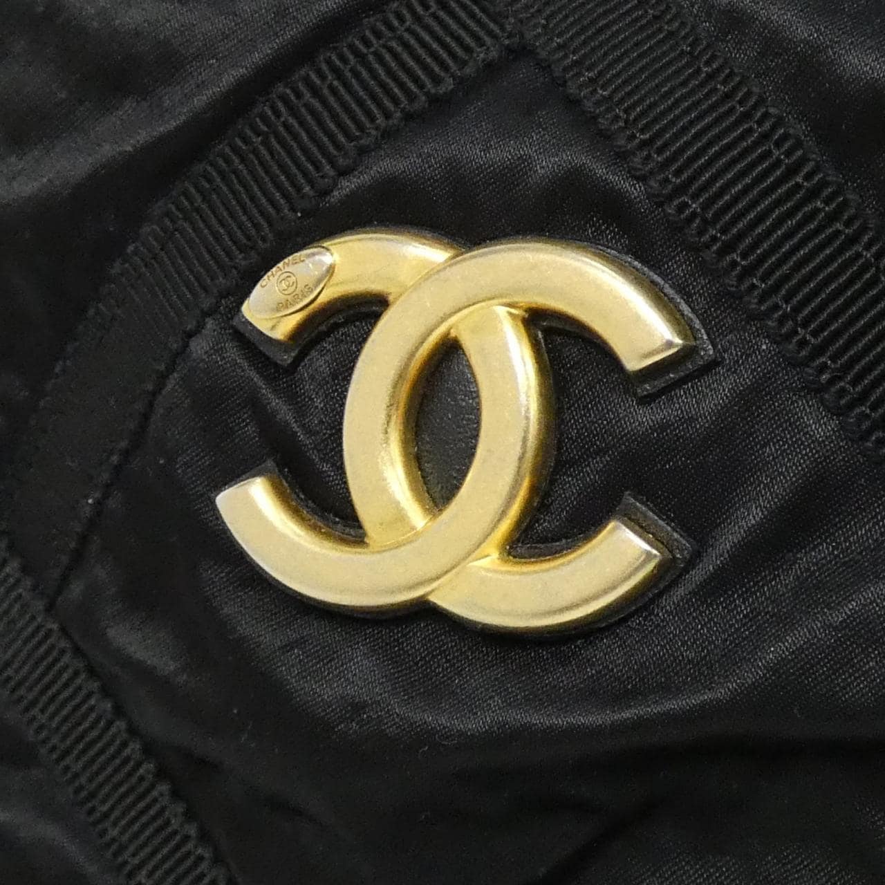 シャネル バッグ