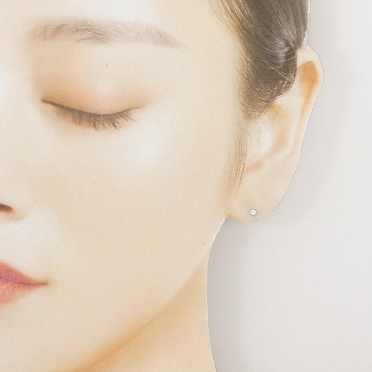 PT900 ソリティアダイヤモンド ピアス 0.10CT