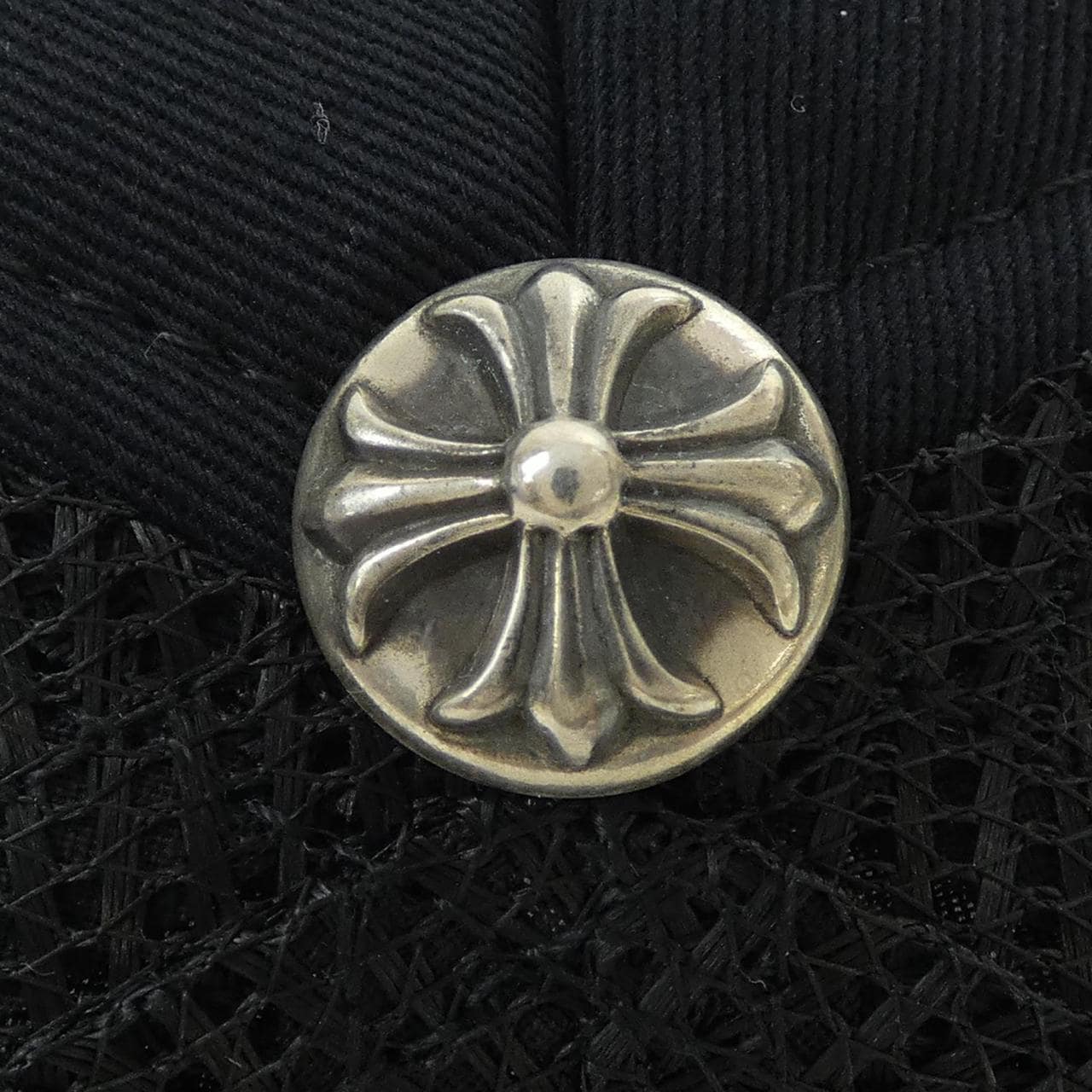 クロムハーツ CHROME HEARTS TRUCKER CAP LTHR PATCH トラッカーキャップ3セメタリー 304208948******320 キャップ