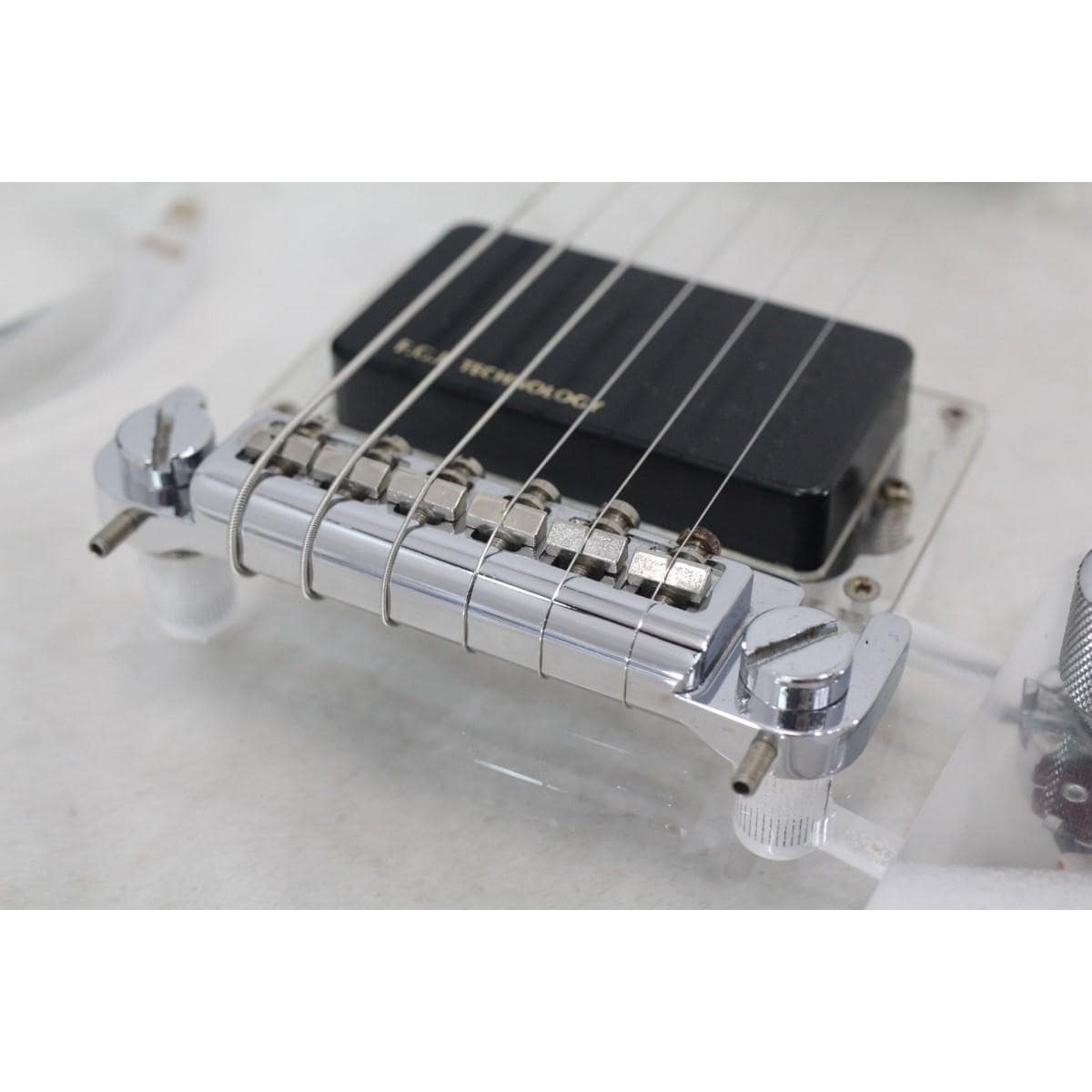 ＦＥＲＮＡＮＤＥＳ　　ＭＧ－８５Ｃ