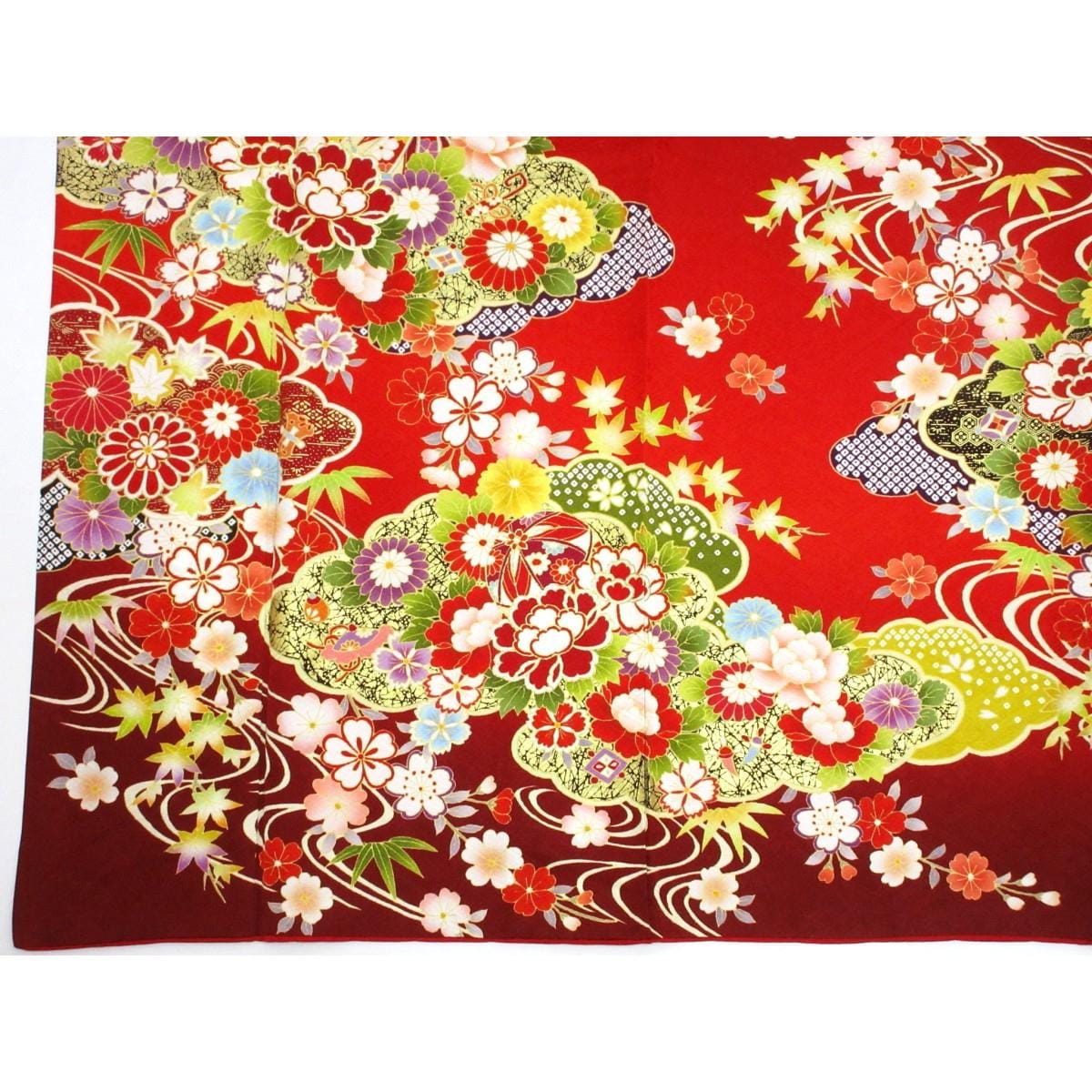 振袖　友禅金彩加工　刺繍入りボカシ染