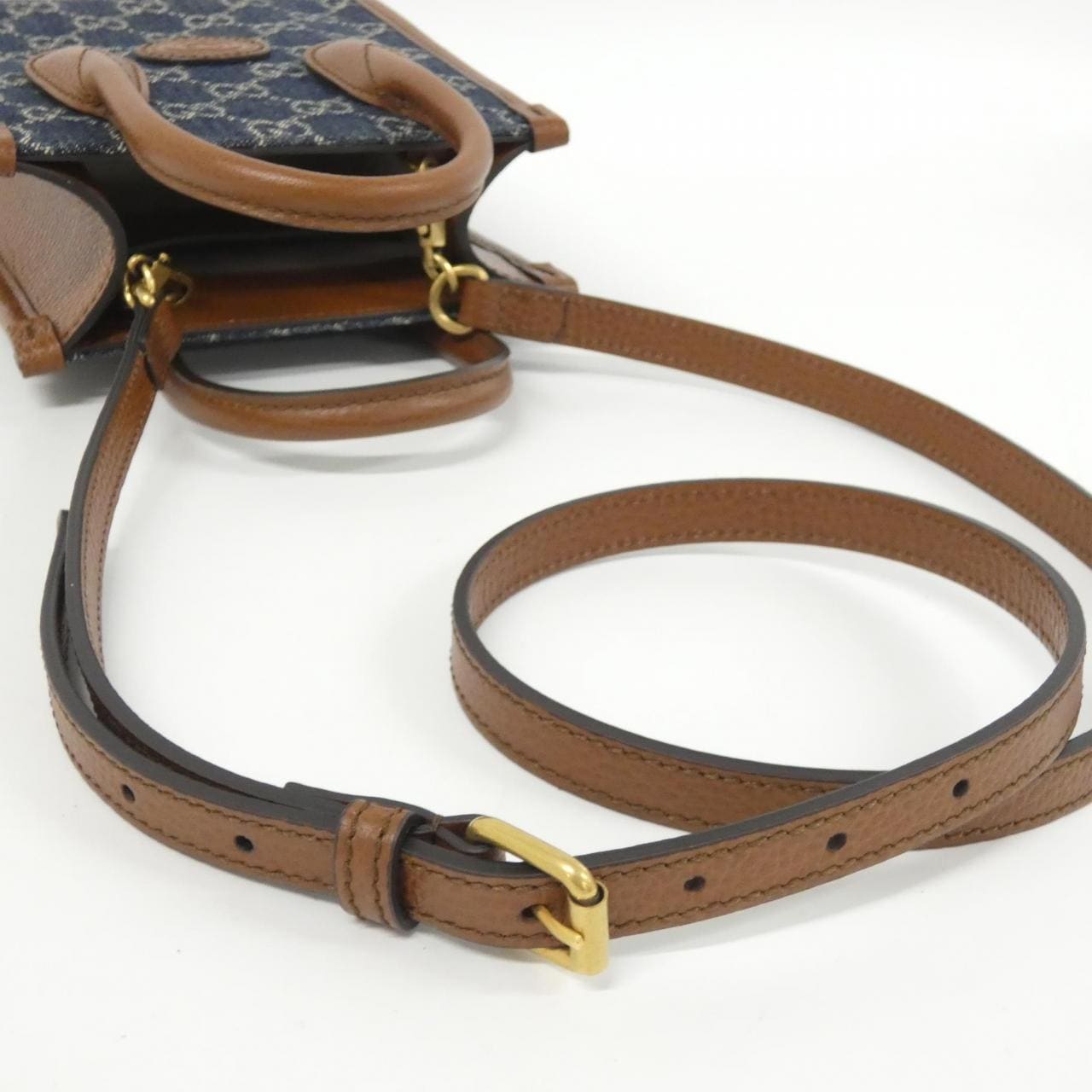 グッチ 671623 2KQGT バッグ