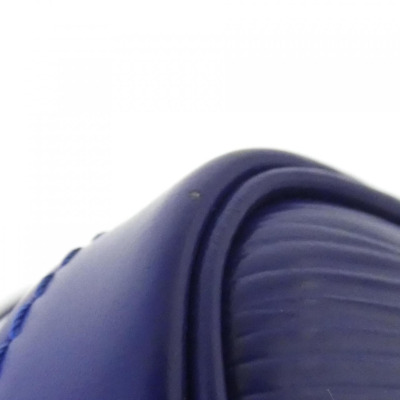 ルイヴィトン エピ ナノ ノエ M42572 ショルダーバッグ