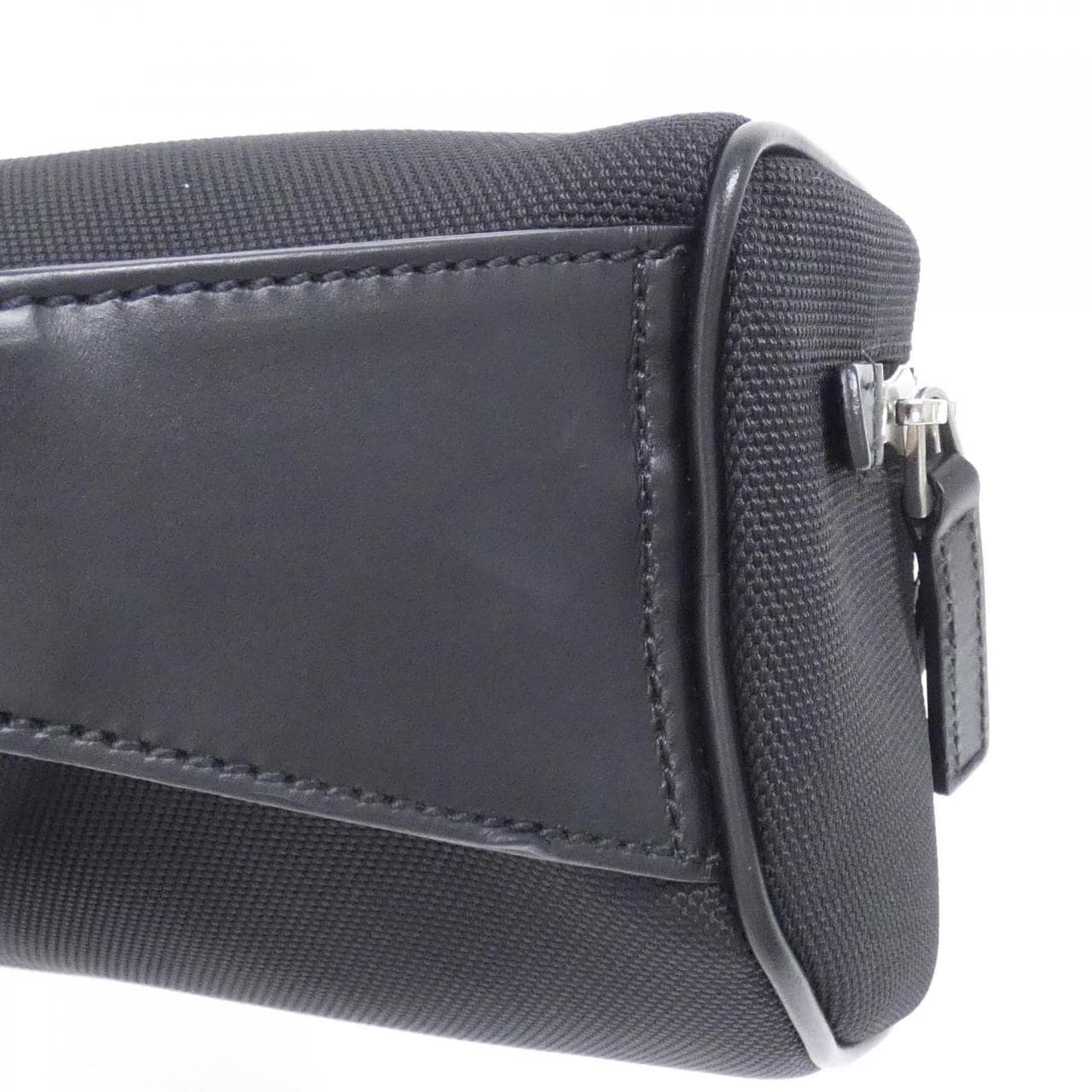 グッチ 630920 KWTLN ショルダーバッグ