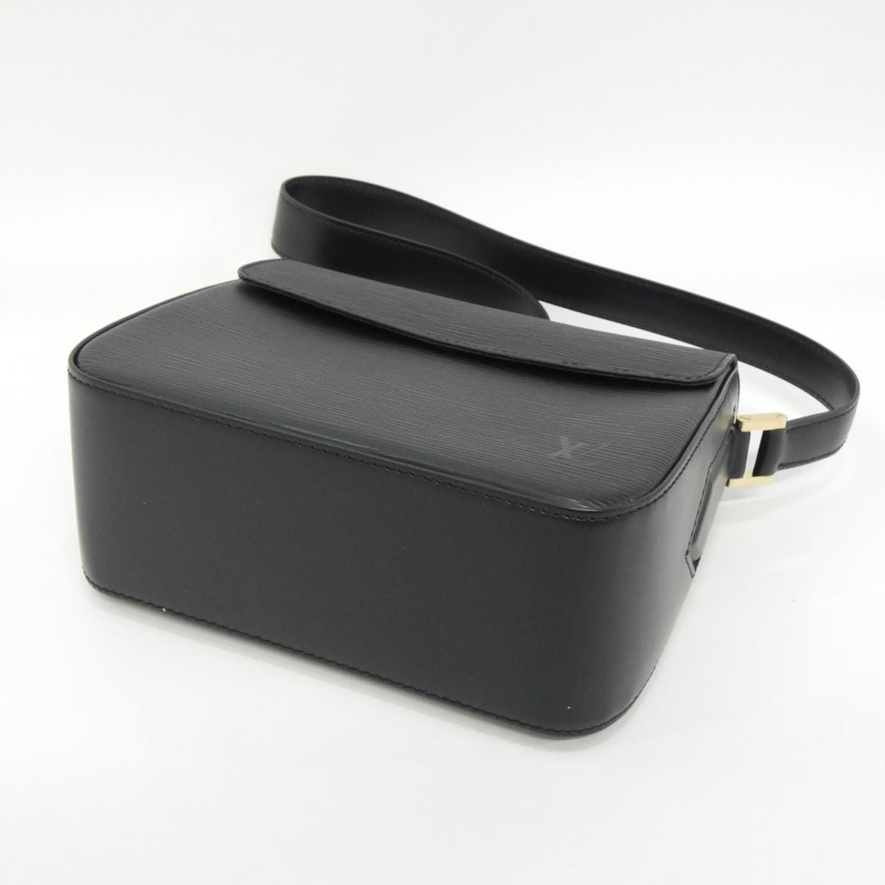 ルイヴィトン エピ ビュシ M52202 ショルダーバッグ