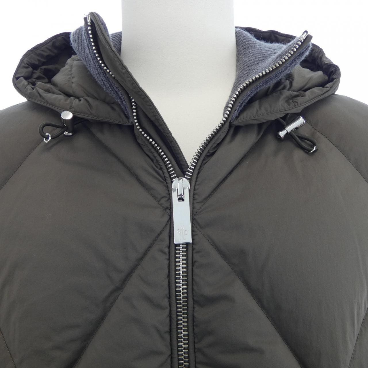モンクレール MONCLER 20919B51400 ダウンジャケット