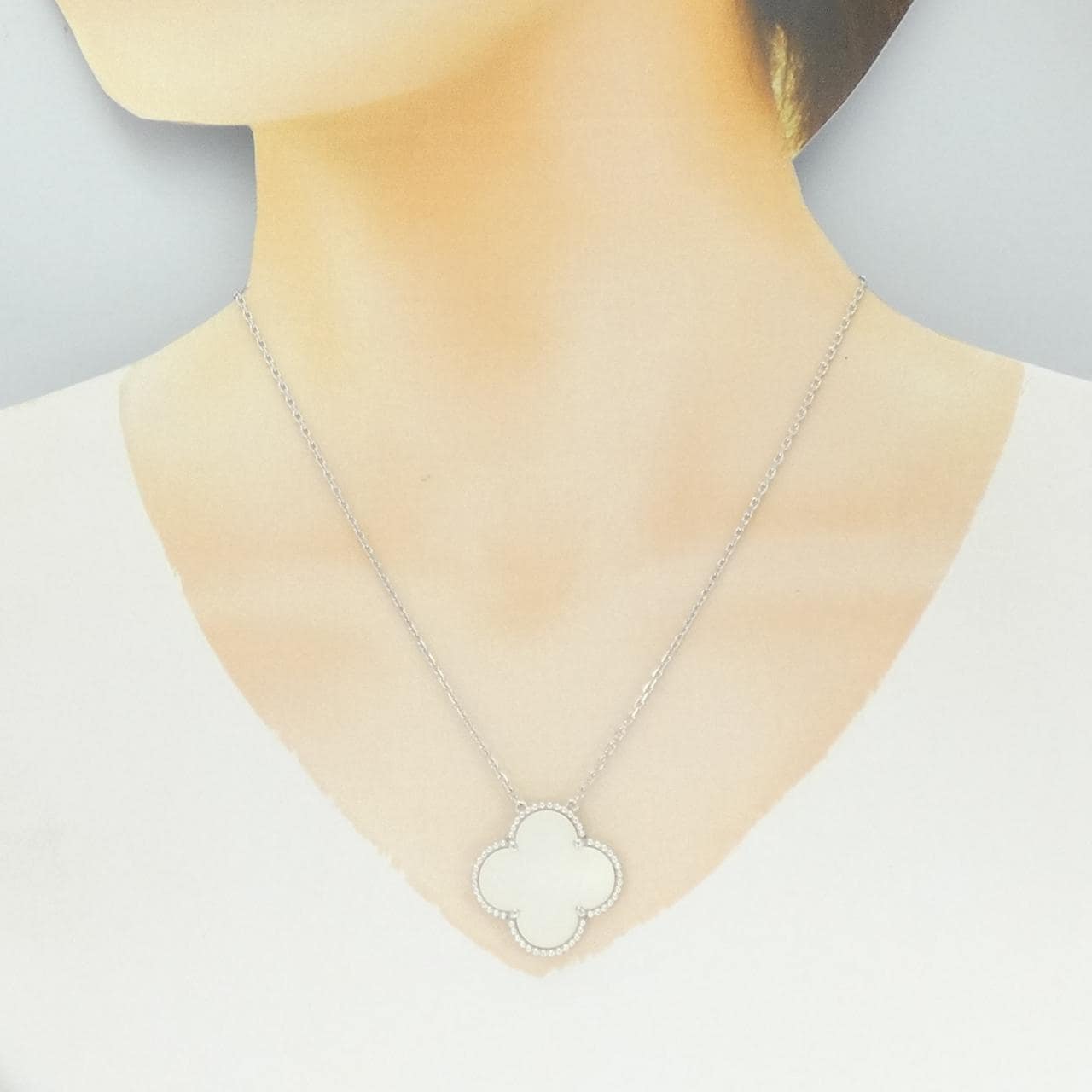 Van Cleef & Arpels Magic Alhambra項鍊