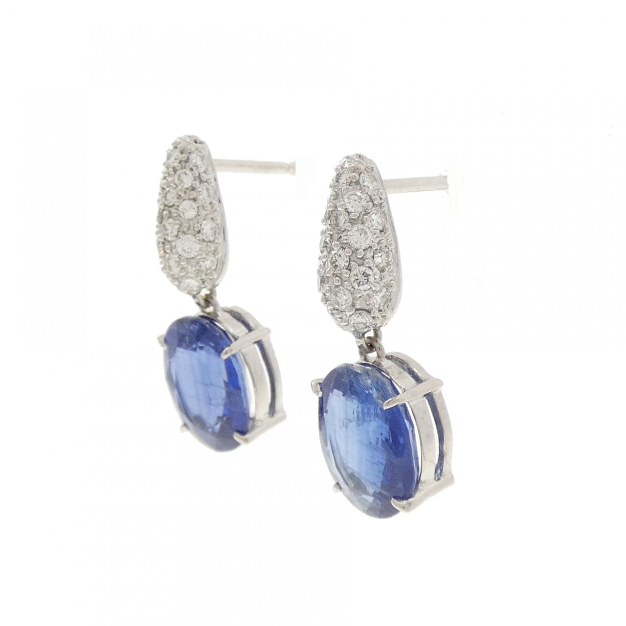 750WG カイヤナイト ピアス 5.71CT