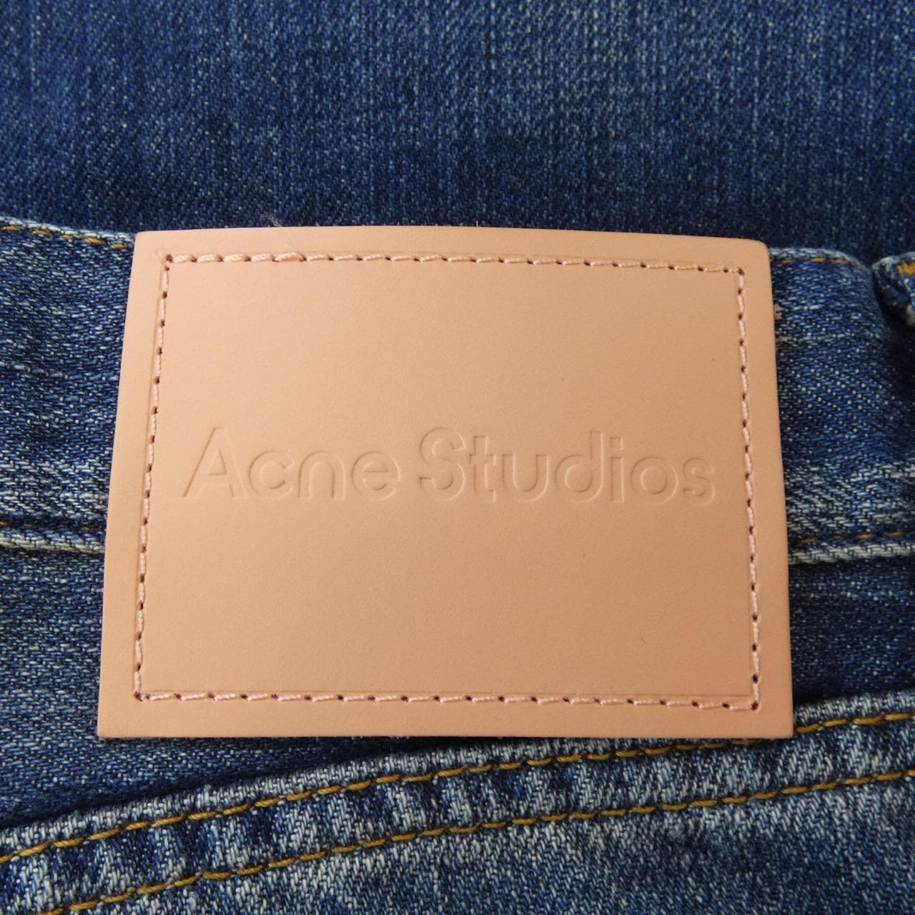 アクネストゥディオズ ACNE STUDIOS LOOSE FIT 1981 ジーンズ