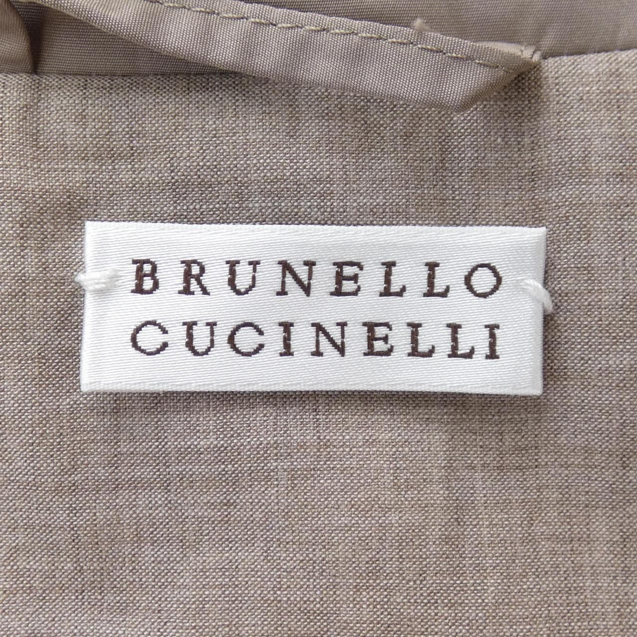 ブルネロクチネリ BRUNELLO CUCINELLI ブルゾン