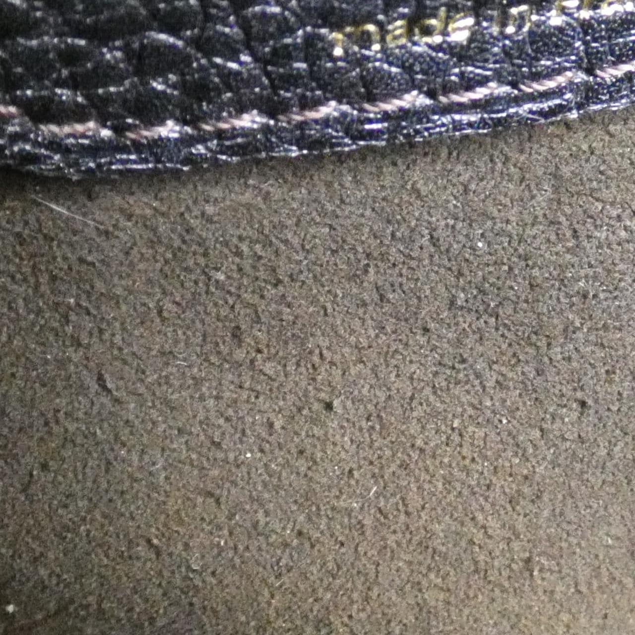 LOUIS VUITTON Mahina Selene PM M94035 单肩包
