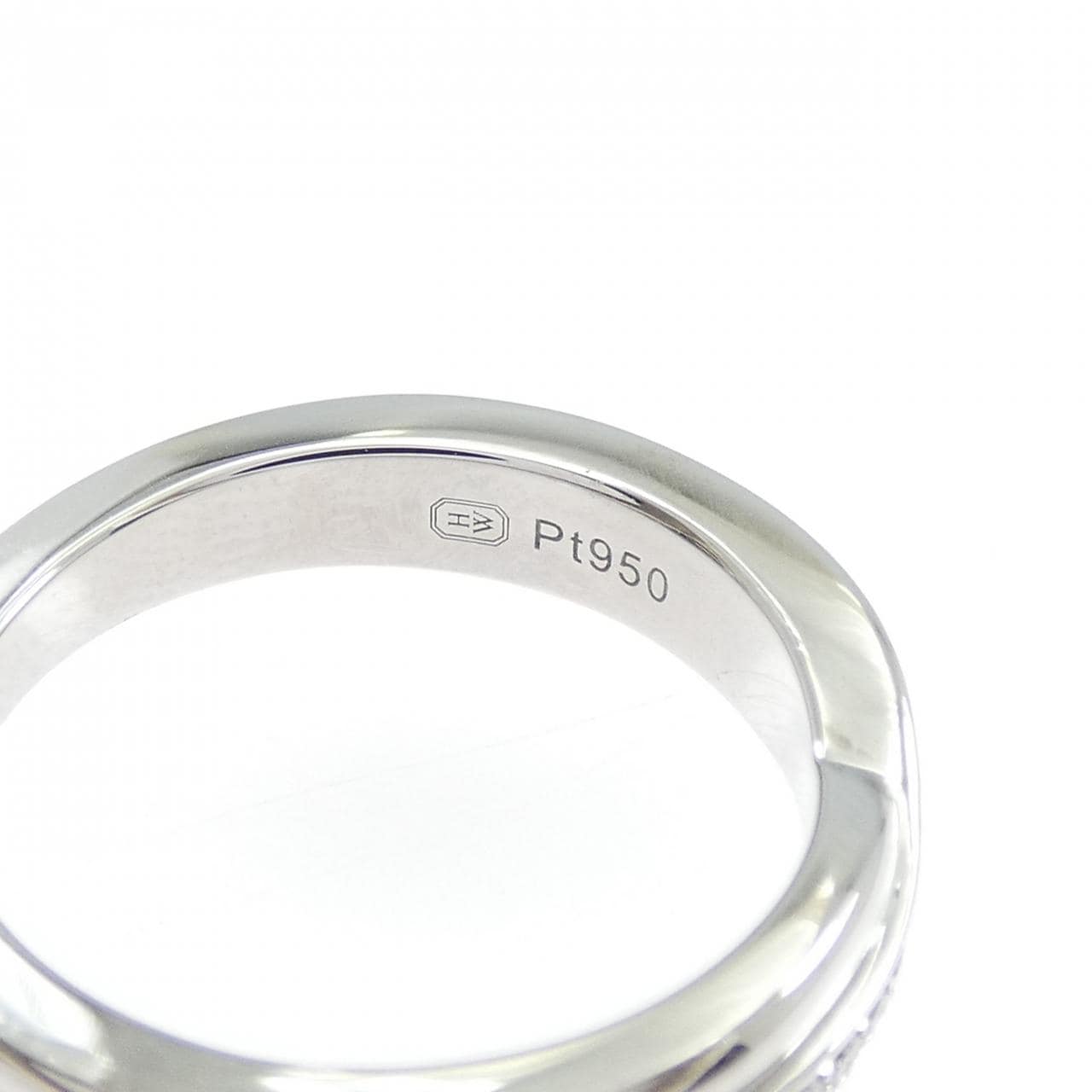 ハリーウィンストン トリスト ワンロウ リング