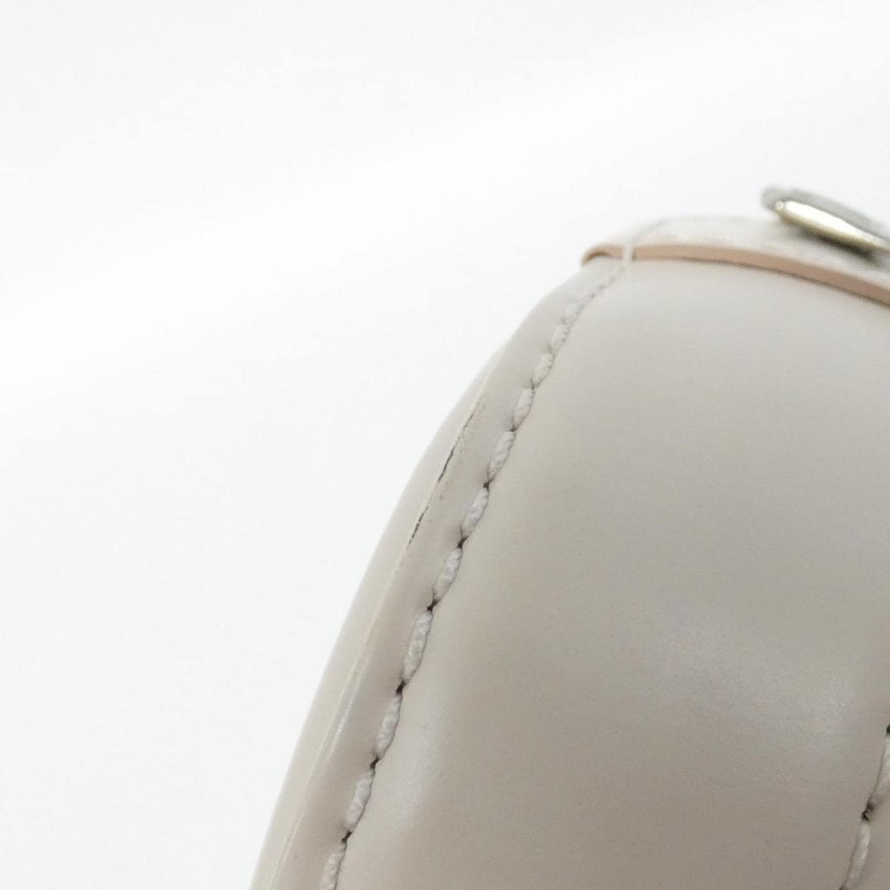 ルイヴィトン エピ アルマBB M58706 バッグ