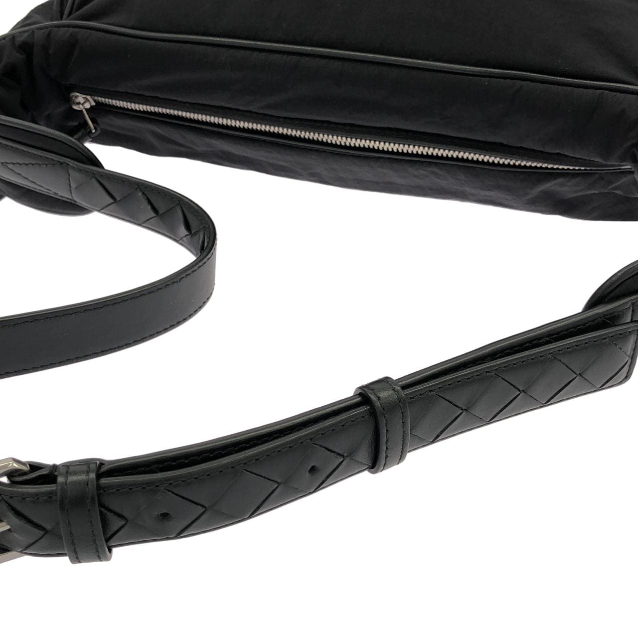 ボッテガヴェネタ 787145 VCQGC ショルダーバッグ