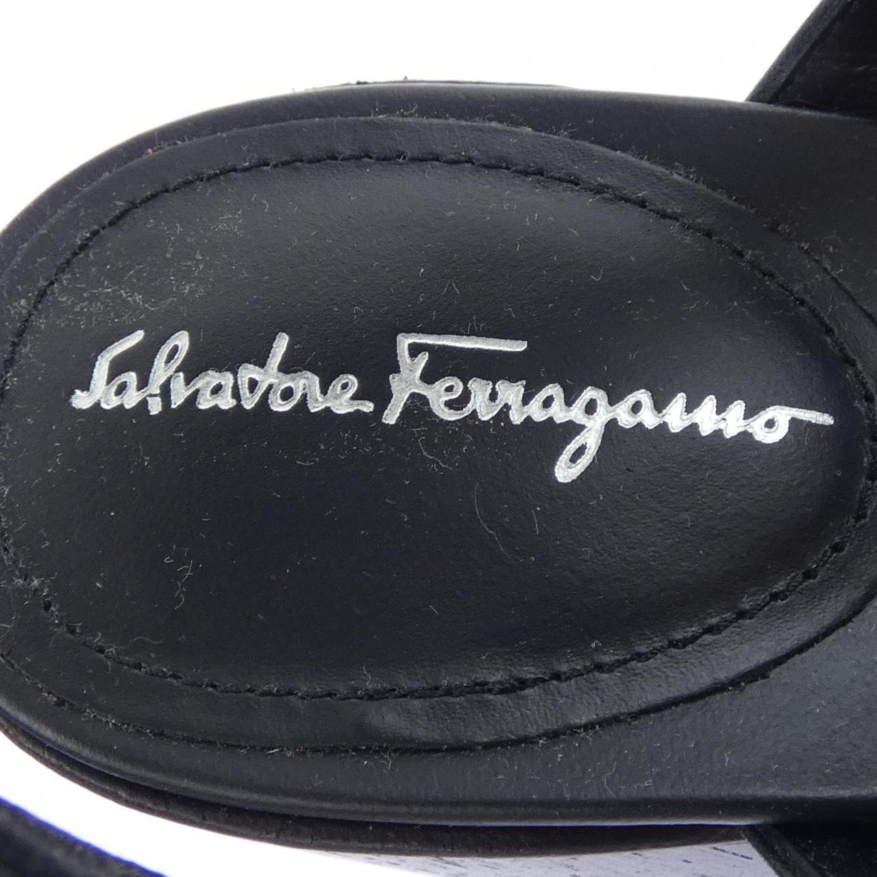 サルヴァトーレフェラガモ SALVATORE FERRAGAMO サンダル