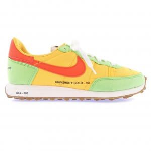 ナイキ NIKE スニーカー