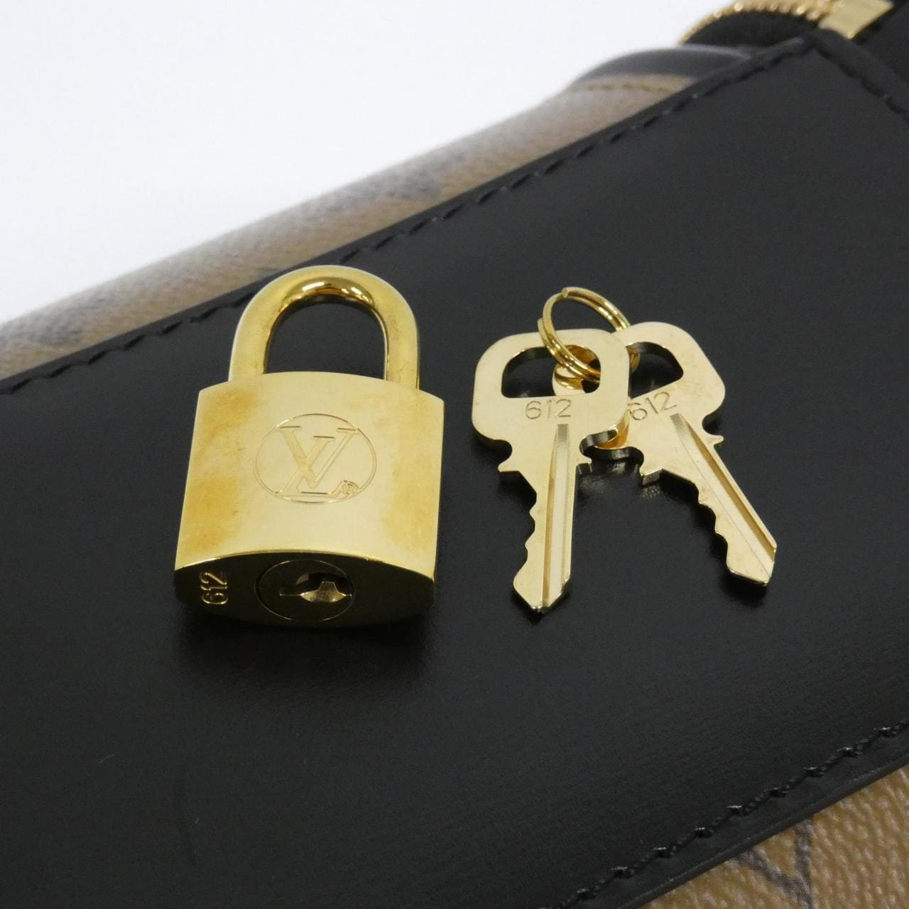 ルイヴィトン モノグラム リバース カンヌ M43986 バッグ