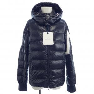 モンクレール MONCLER ダウンジャケット