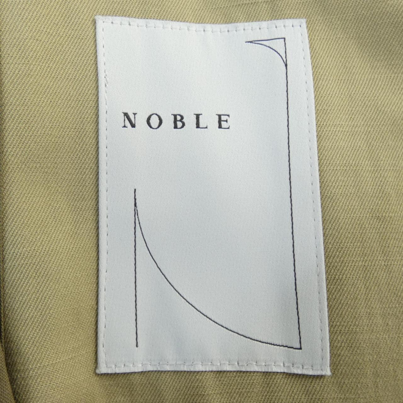 ノーブル Noble トレンチコート