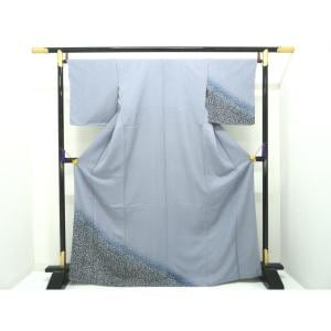 訪問着　友禅加工ボカシ染　刺繍入り