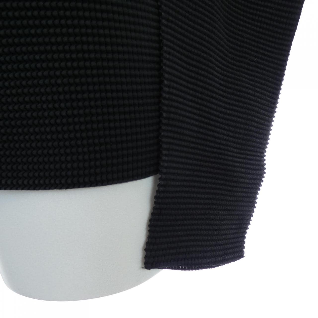 ミーイッセイミヤケ me ISSEY MIYAKE MI63FO402 カーディガン