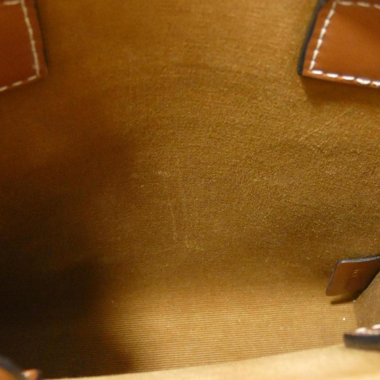 セリーヌ ミニ バーティカル カバ 194372BZK バッグ