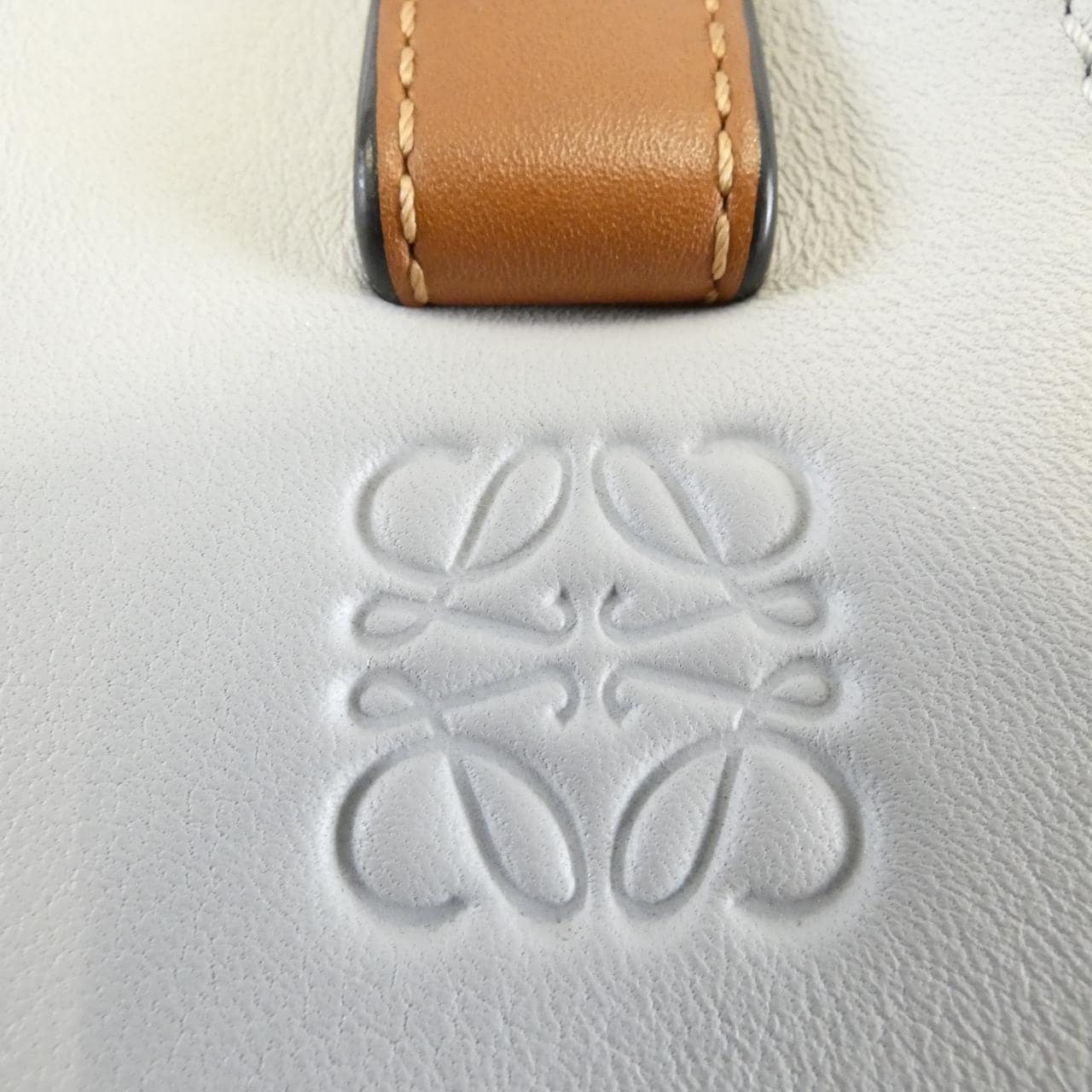 ロエベ ハンモック スモール 387 30YS35 ショルダーバッグ