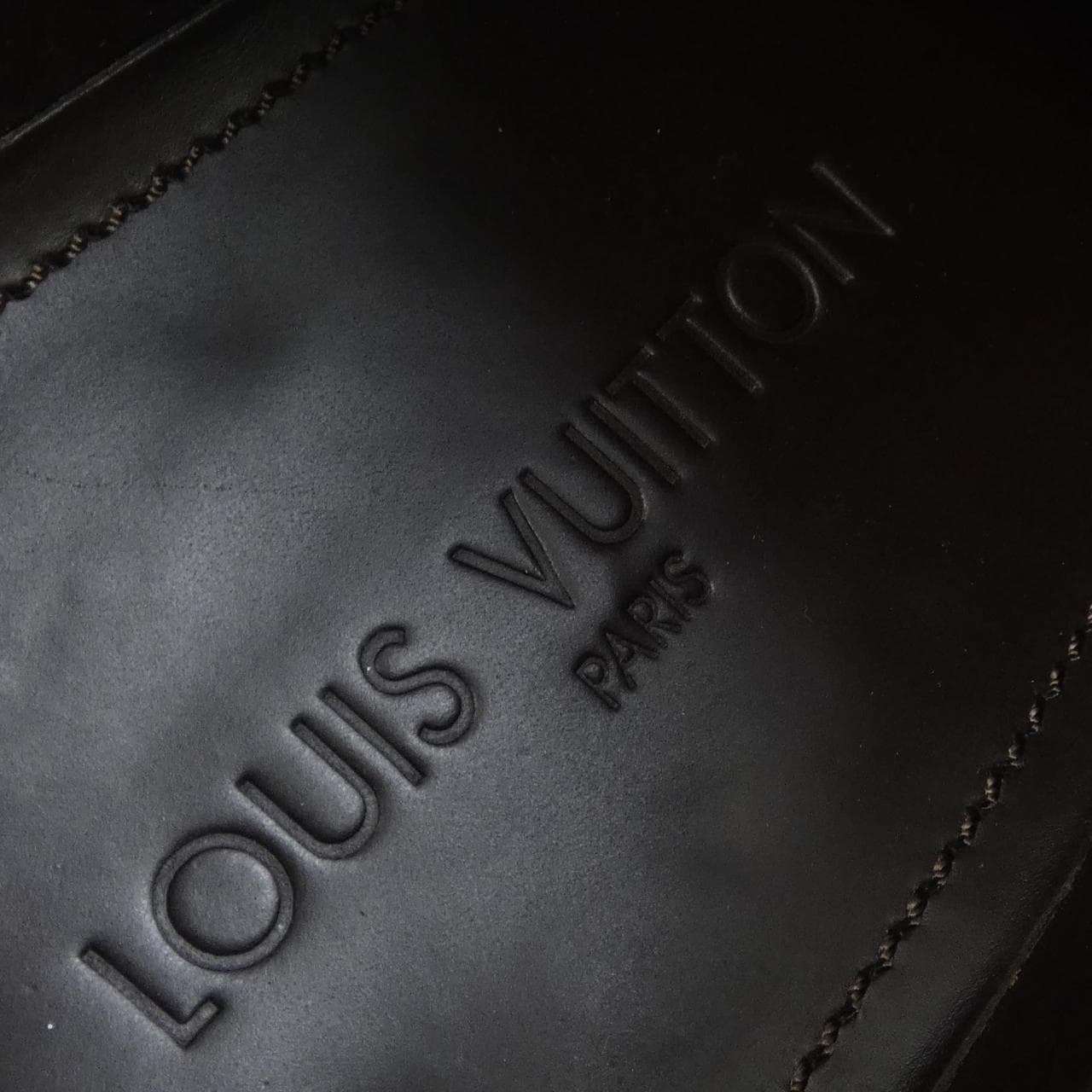 LOUIS VUITTON鞋