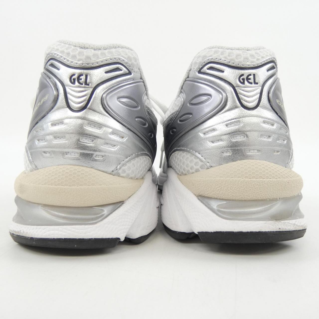 アシックス ASICS 1203A537 スニーカー