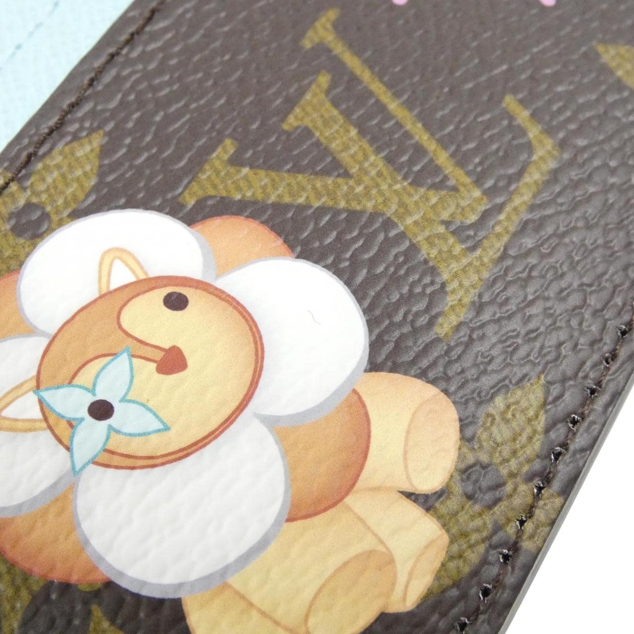 ルイヴィトン モノグラム(ヴィヴィエンヌ ホリデイ) ポルト カルト LVチャーム M12227 カードケース