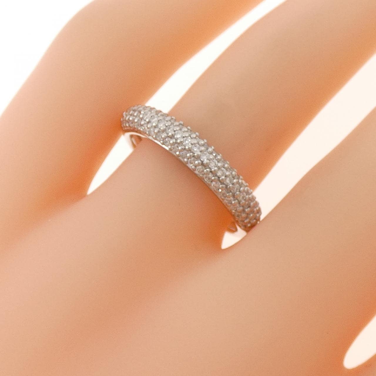 K18WG パヴェ ダイヤモンド リング 0.32CT