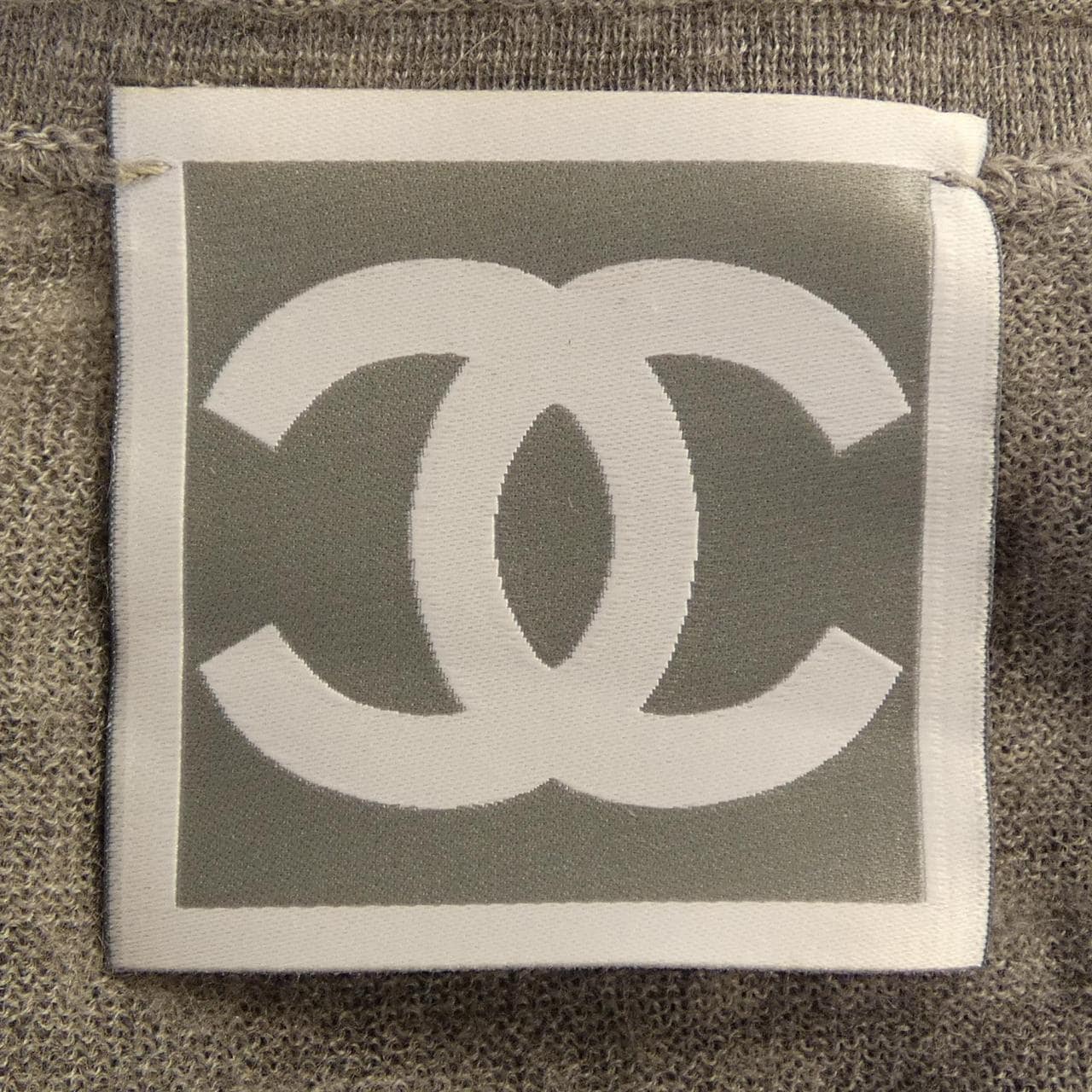 シャネル CHANEL P36085K02232 09A カーディガン
