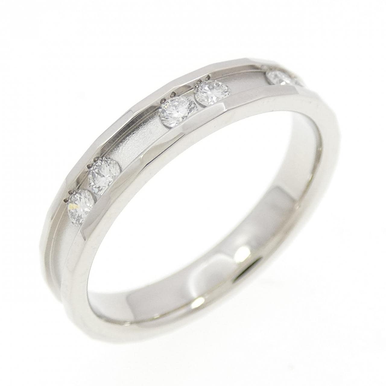 ロイヤル アッシャー ダイヤモンド リング 0.15CT