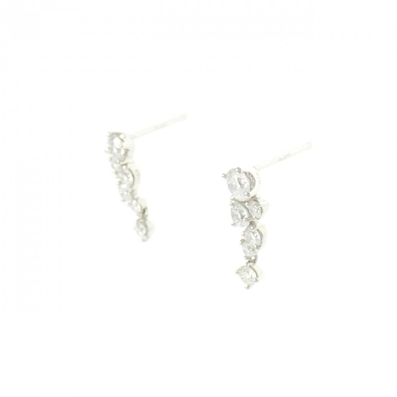 フォーエバー　マーク ダイヤモンド ピアス 0.70CT