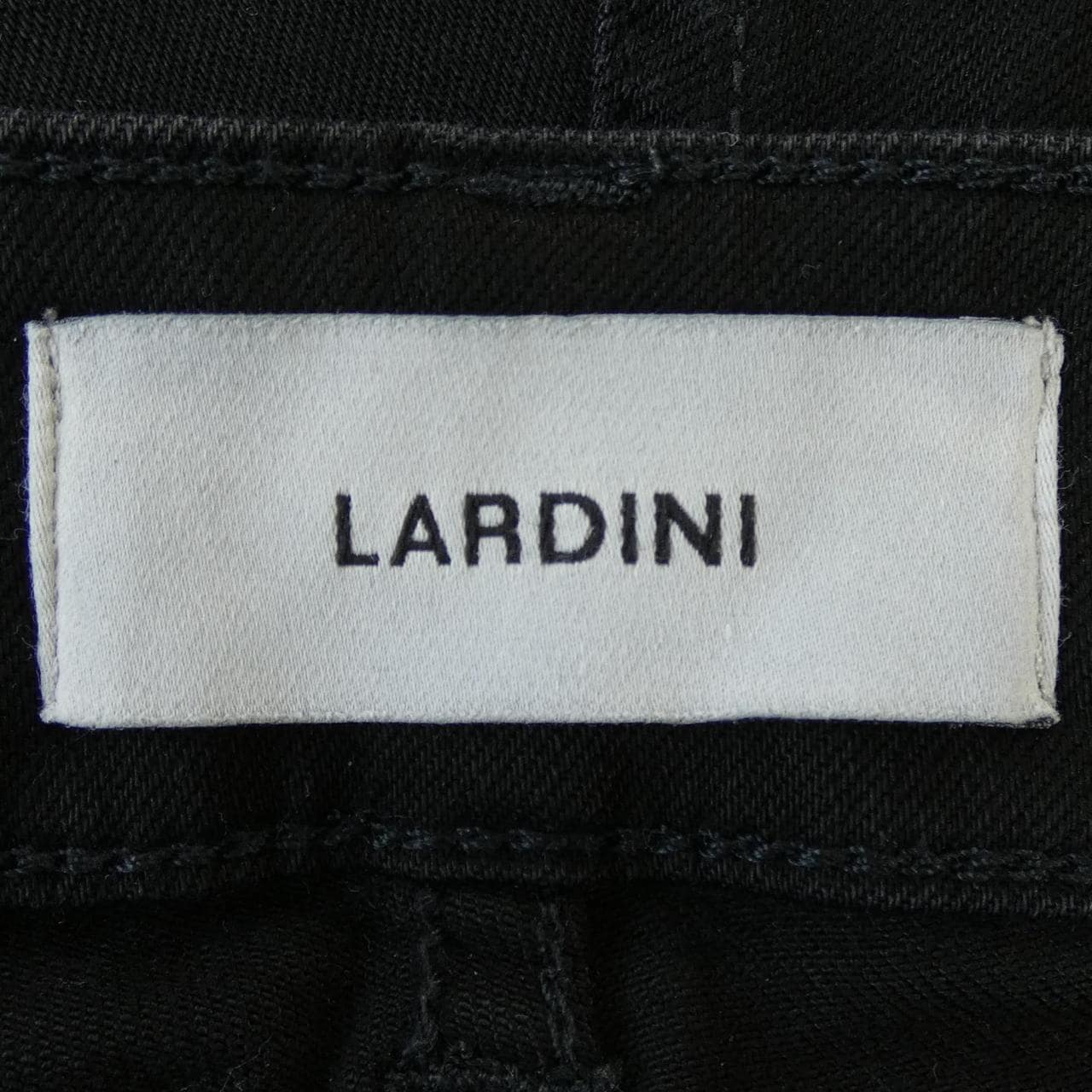 ラルディーニ LARDINI JYBRANDO ジーンズ